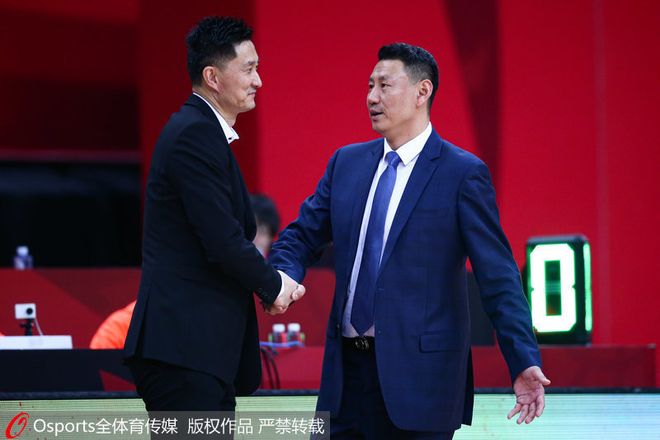 关于猛龙完胜老鹰，豪取八连胜保持顶尖地位的信息