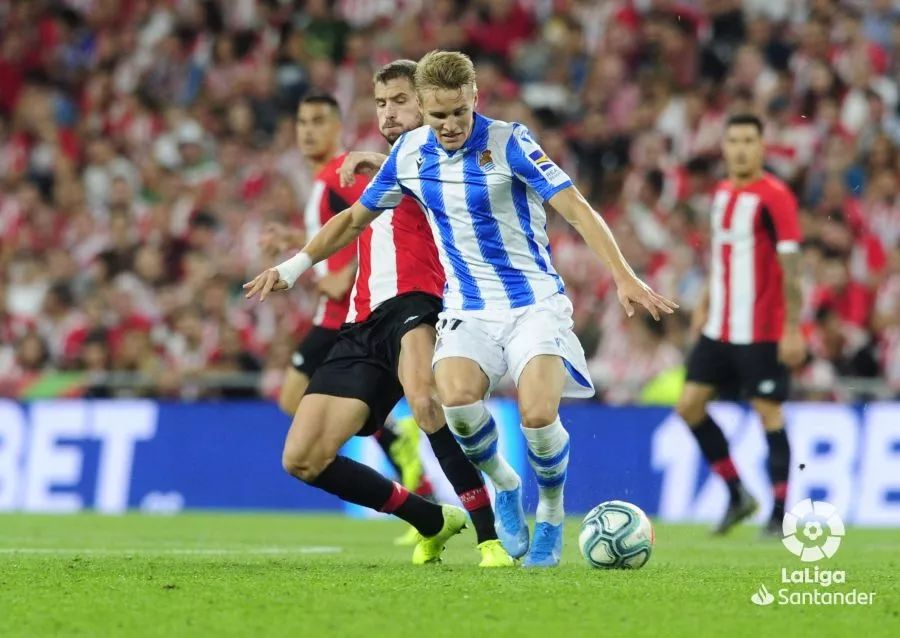 关于哥伦比亚鏖战摩洛哥,奥亚尔萨瓦尔高光表现的信息 关于哥伦比亚鏖战摩洛哥,奥亚尔萨瓦尔高光表现的信息