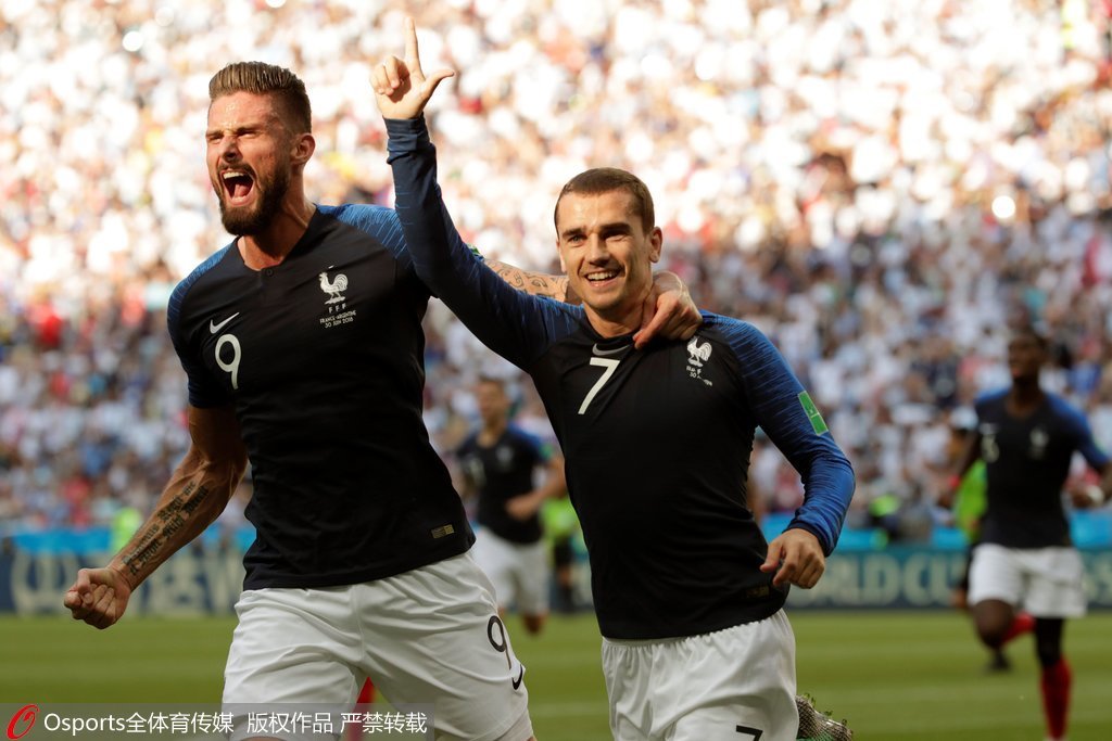 乌拉圭力克巴黎，戈麦斯统治全场的简单介绍