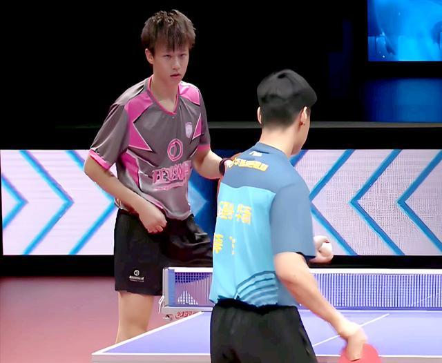 葡萄牙队鏖战日本队，林高远高光表现