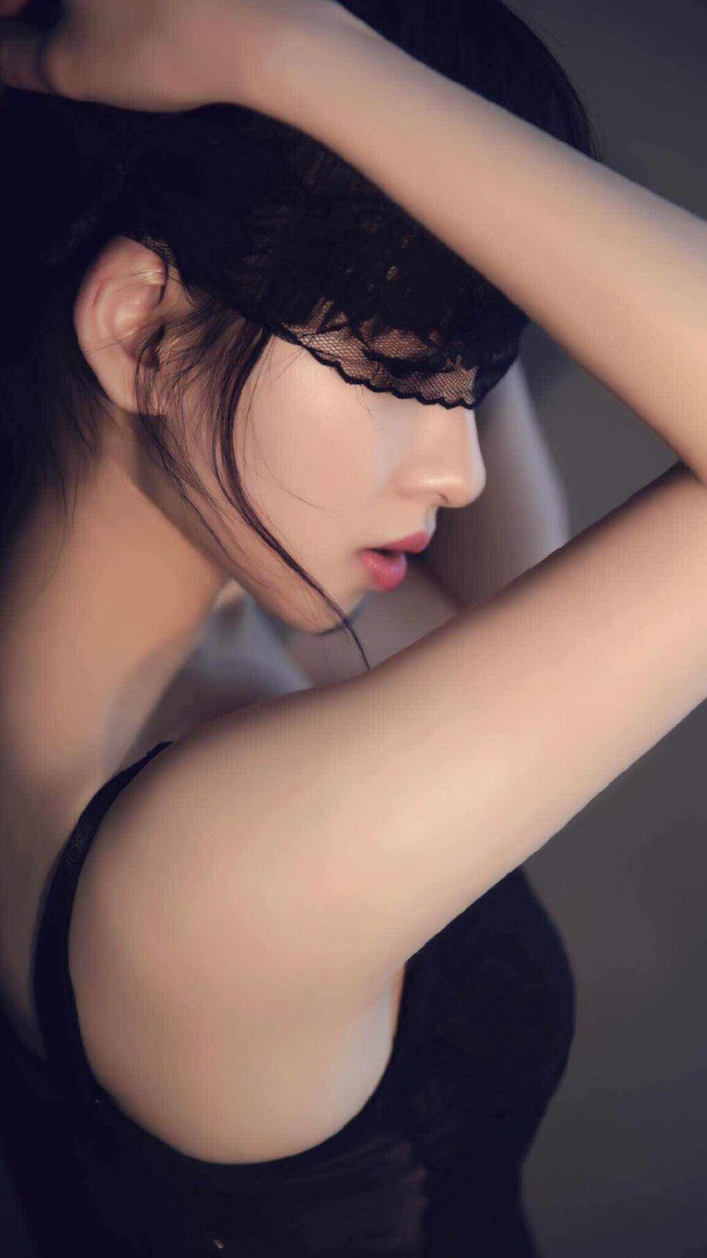 绿茵场上的爆发与地缘冰封,弗拉霍维奇的辉煌与芬兰封锁乌克兰的阴影